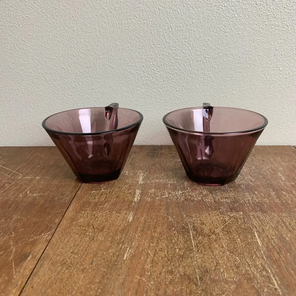 Set of 2 Vintage MCM‎ 1960s Hazel Atlas Moroccan Amethyst Purple Octagon Cups